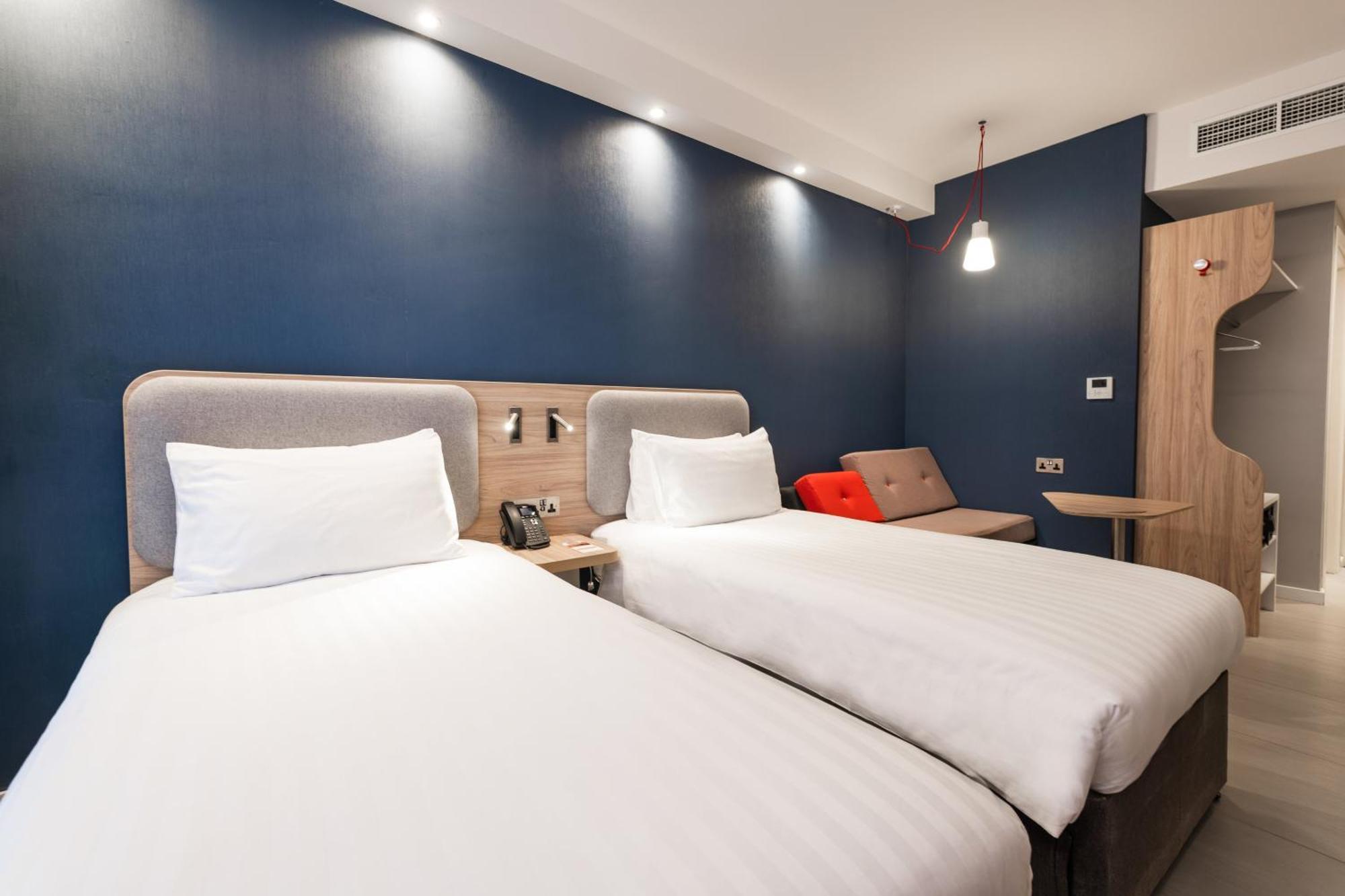 Holiday Inn Express - Malta, An Ihg Hotel Saint Julian's Екстериор снимка